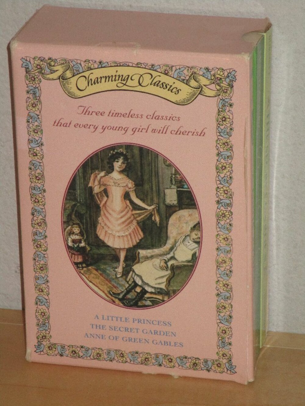 Charming Classics # 1 Book Set 3 Pack Timeless Books Harper Festival Good Shape - Picture 1 of 3